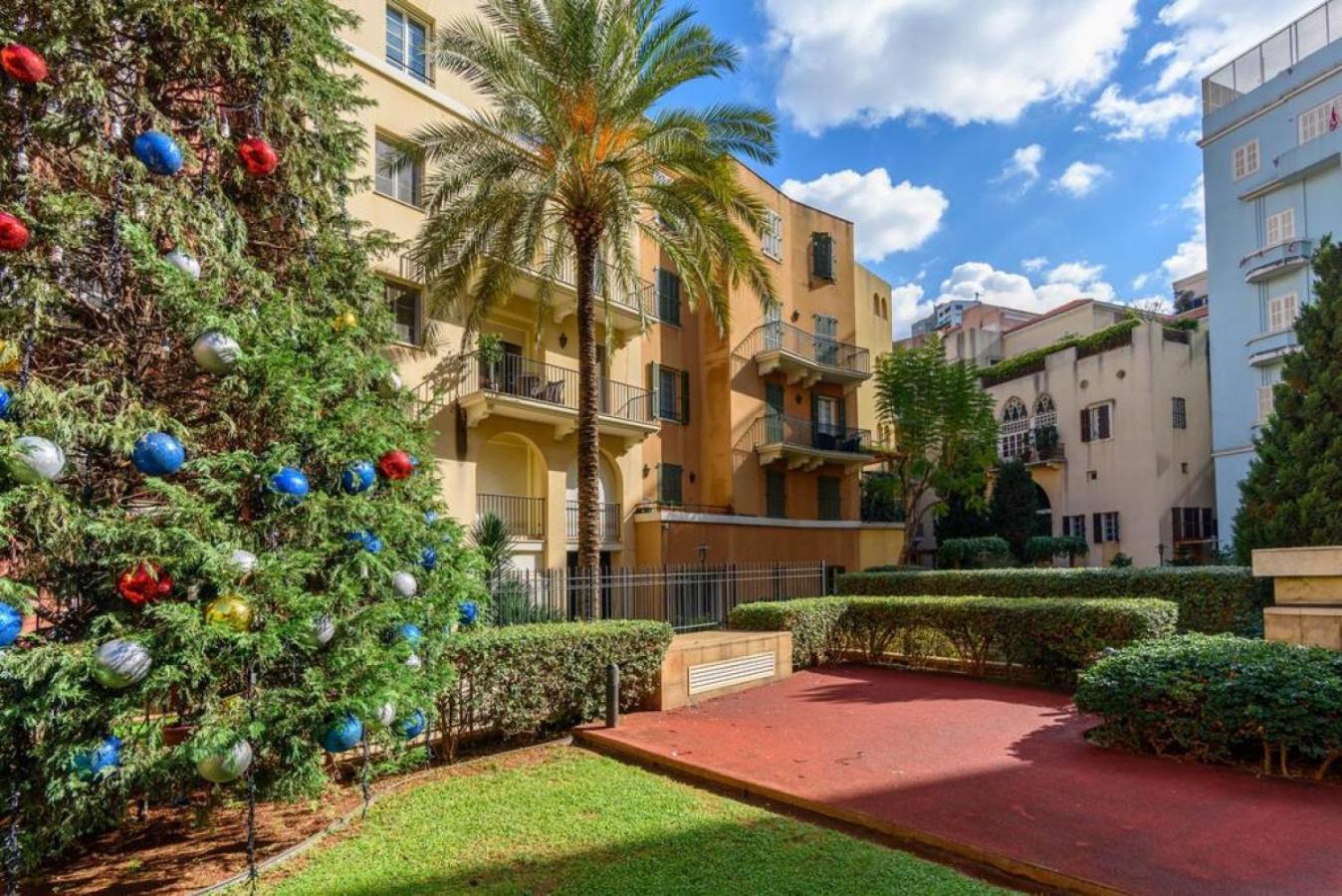 Mundo - Exquisite 2-br W Balcony At Saifi Village